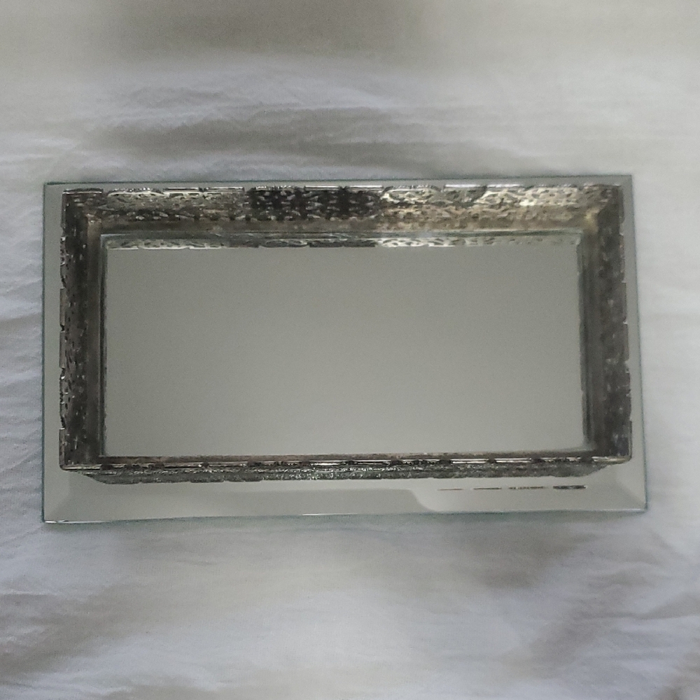 Studio Silversmith Rectangular Silver Mirrored Tray.